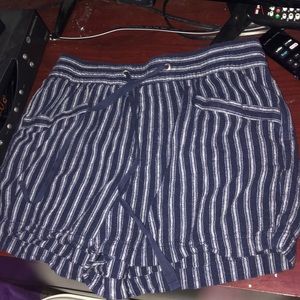 Gap size 0 shorts